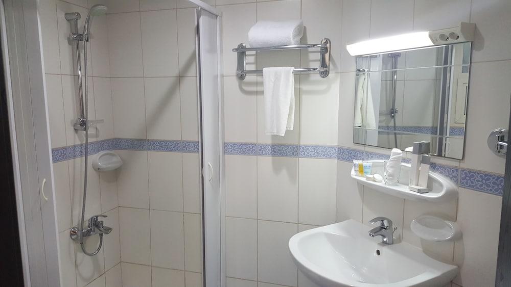 Al Hayat Aparthotel