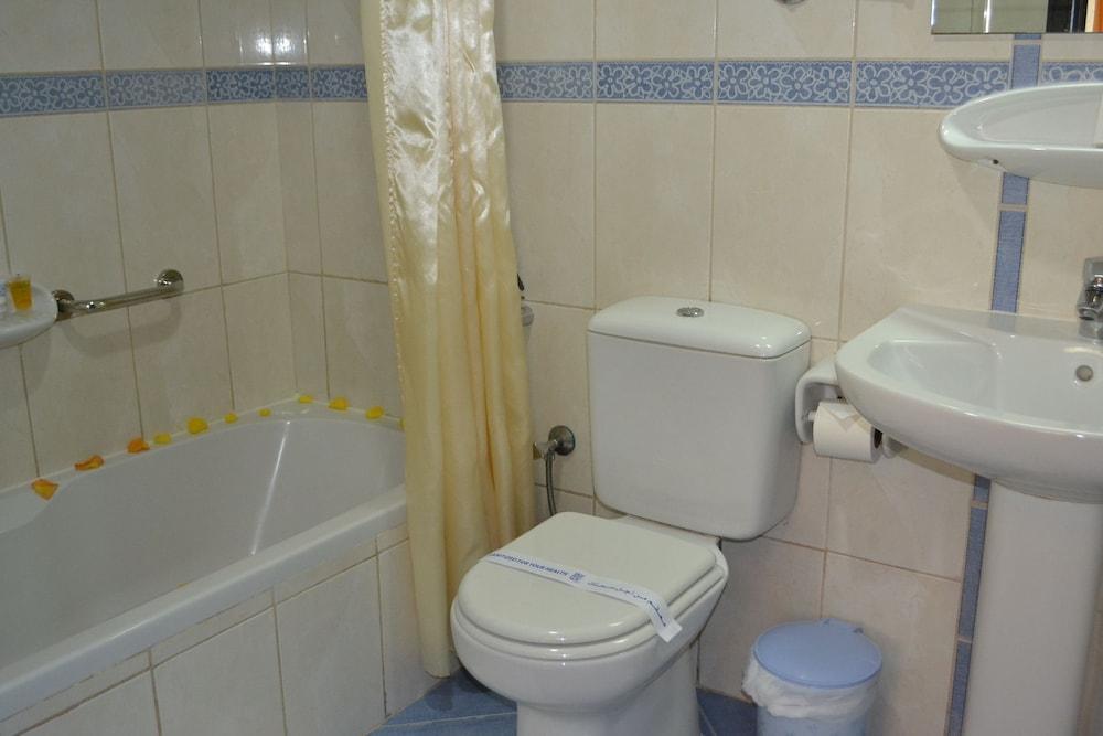 Al Hayat Aparthotel 3*